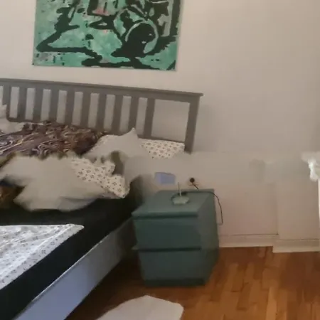 Studio- Kokon- Souterrain Appartement *