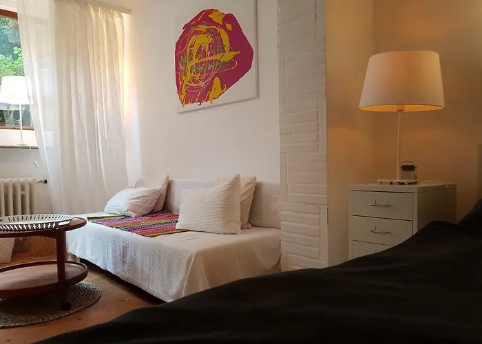 Studio- Kokon- Kellerwohnung Brémy